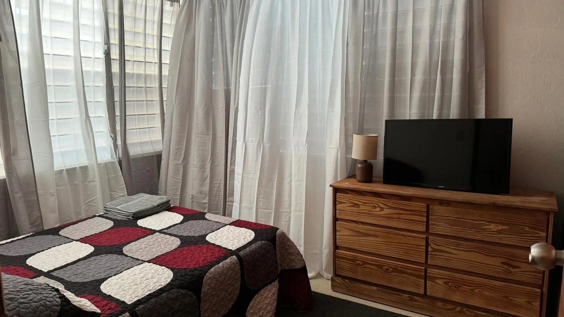 2Br Centric Apartment Near Condado & Calle Loiza 3B1 Сан-Хуан